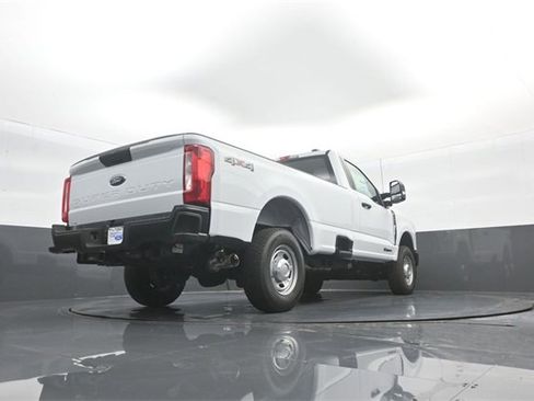 New 2026 Ford F250 XL image 31