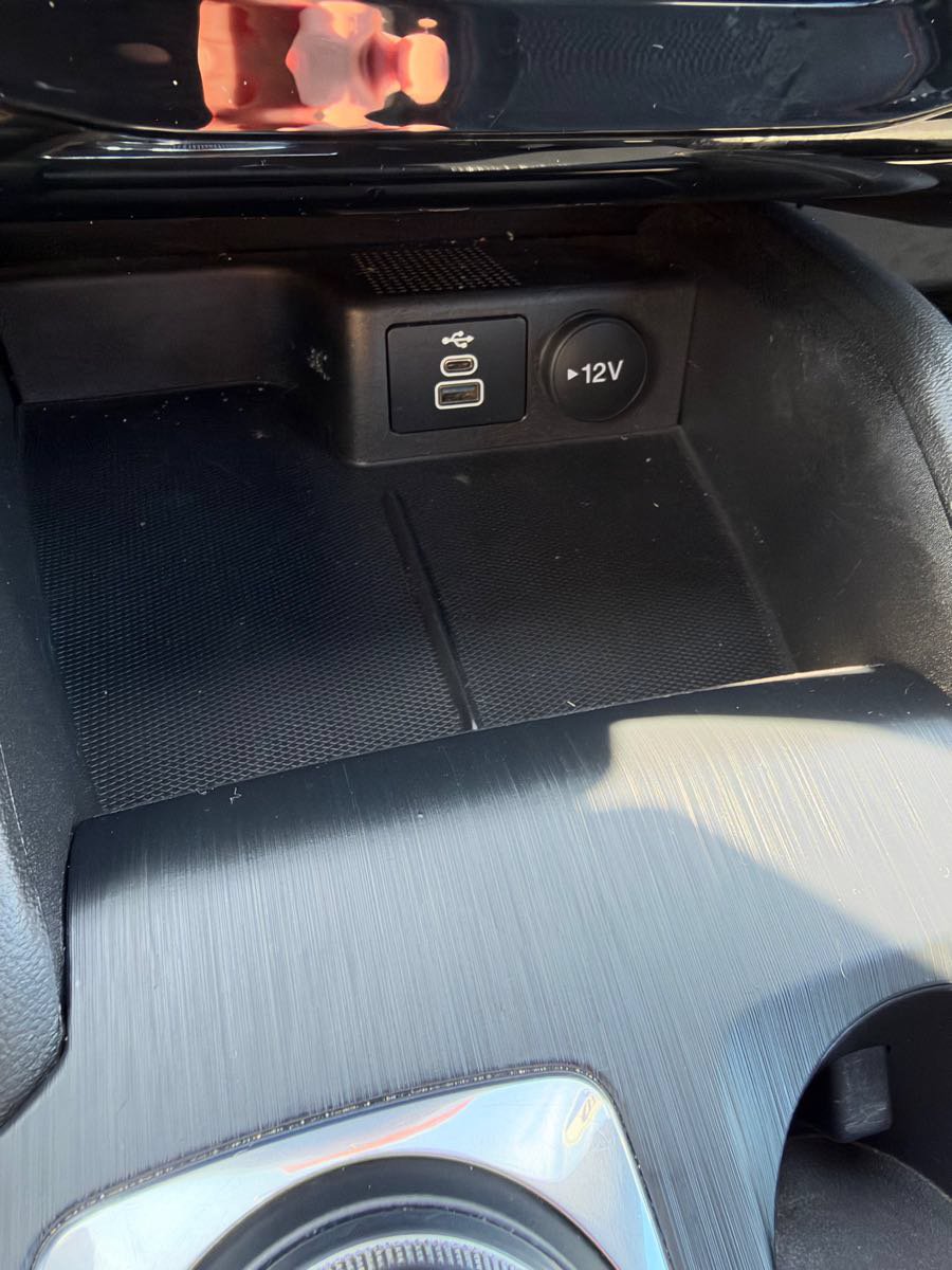Used 2025 Ford Escape ST-Line w/ Tech Pack #1 AWD/4WD image 21