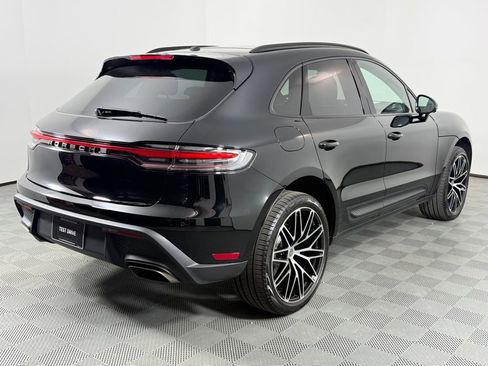 Certified 2026 Porsche Macan AWD/4WD image 7