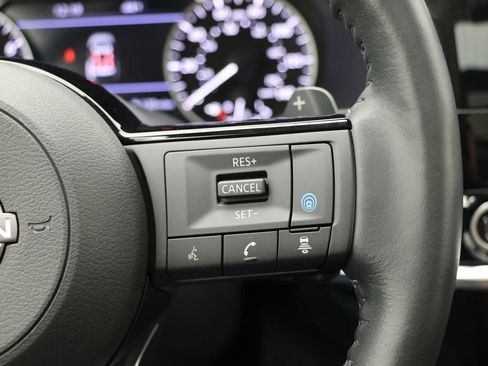 Used 2024 Nissan Pathfinder SL w/ SL Premium Package image 23