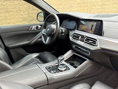 Certified 2022 BMW X6 xDrive40i w/ M Sport Package image 8