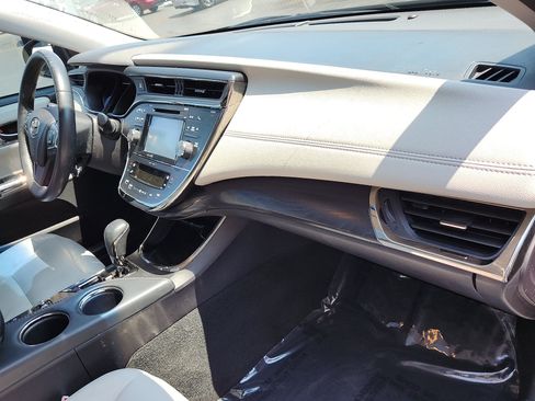 Used 2018 Toyota Avalon XLE Premium w/ Protection Package FWD image 26