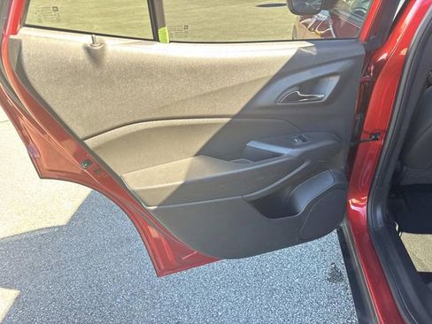 Certified 2024 Chevrolet Trax LT w/ Driver Confidence Package image 14