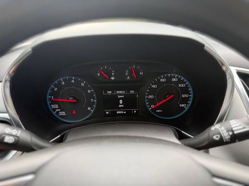 Used 2020 Chevrolet Equinox LS FWD image 22
