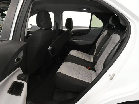 Used 2024 Chevrolet Equinox LS w/ LS Convenience Package FWD image 28
