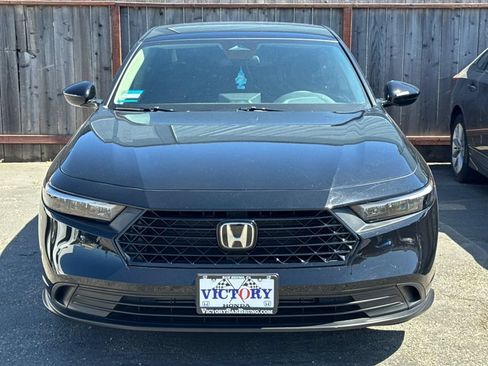 Used 2025 Honda Accord LX image 3