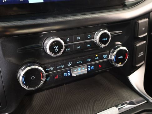 Used 2022 Ford F150 Platinum w/ Equipment Group 701A High AWD/4WD image 8