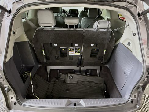 Certified 2024 Toyota Sienna XLE w/ XLE Plus Package AWD/4WD image 32