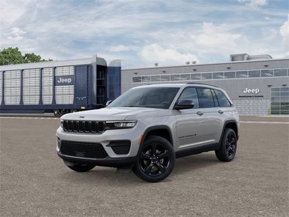 New 2025 Jeep Grand Cherokee Altitude