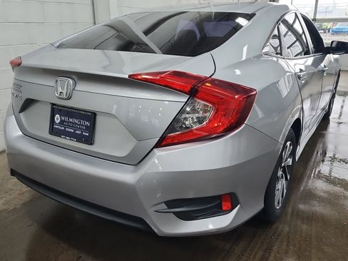 Used 2016 Honda Civic EX image 3