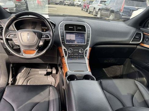 Used 2020 Lincoln Nautilus Reserve AWD/4WD image 7
