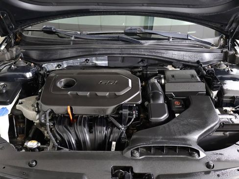 Used 2017 Kia Optima LX w/ Convenience Package FWD image 17