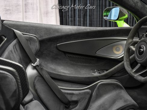 Used 2020 McLaren 600LT Spider image 24