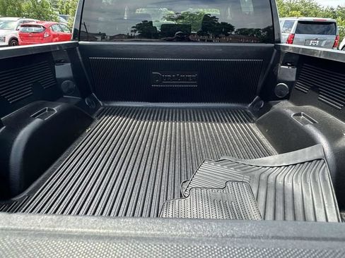 Used 2021 Chevrolet Silverado 1500 Custom Trail Boss w/ Safety Confidence Package AWD/4WD image 31