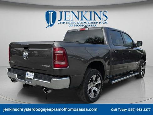 Used 2023 RAM 1500 Laramie AWD/4WD image 4