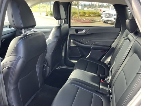 Used 2024 Ford Escape Platinum image 13