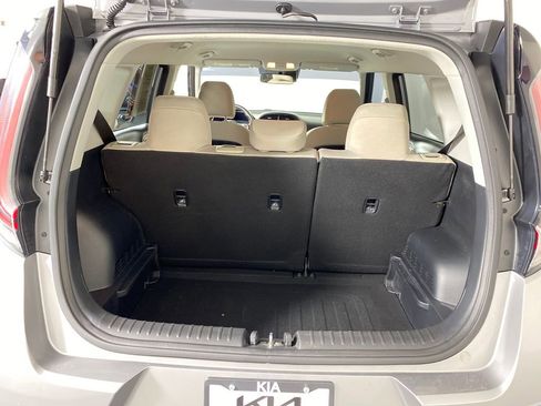 Used 2023 Kia Soul LX w/ Option Group 015 image 24