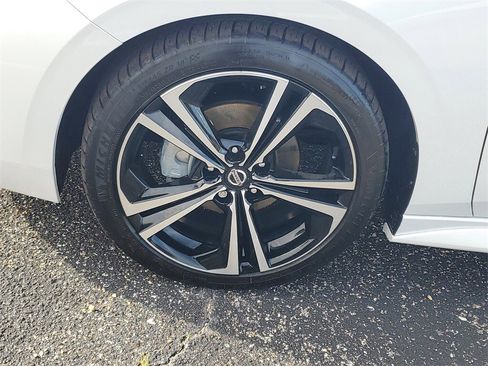 Used 2023 Nissan Sentra SR image 30