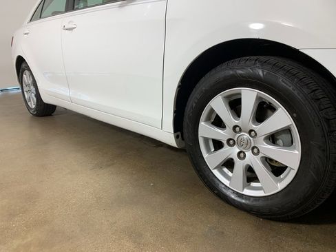 Used 2009 Toyota Camry Hybrid FWD image 6