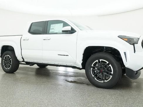 New 2026 Toyota Tacoma 2WD Double Cab image 48
