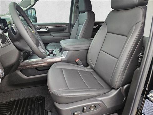New 2026 Chevrolet Silverado 3500 LTZ w/ LTZ Texas Edition AWD/4WD image 4