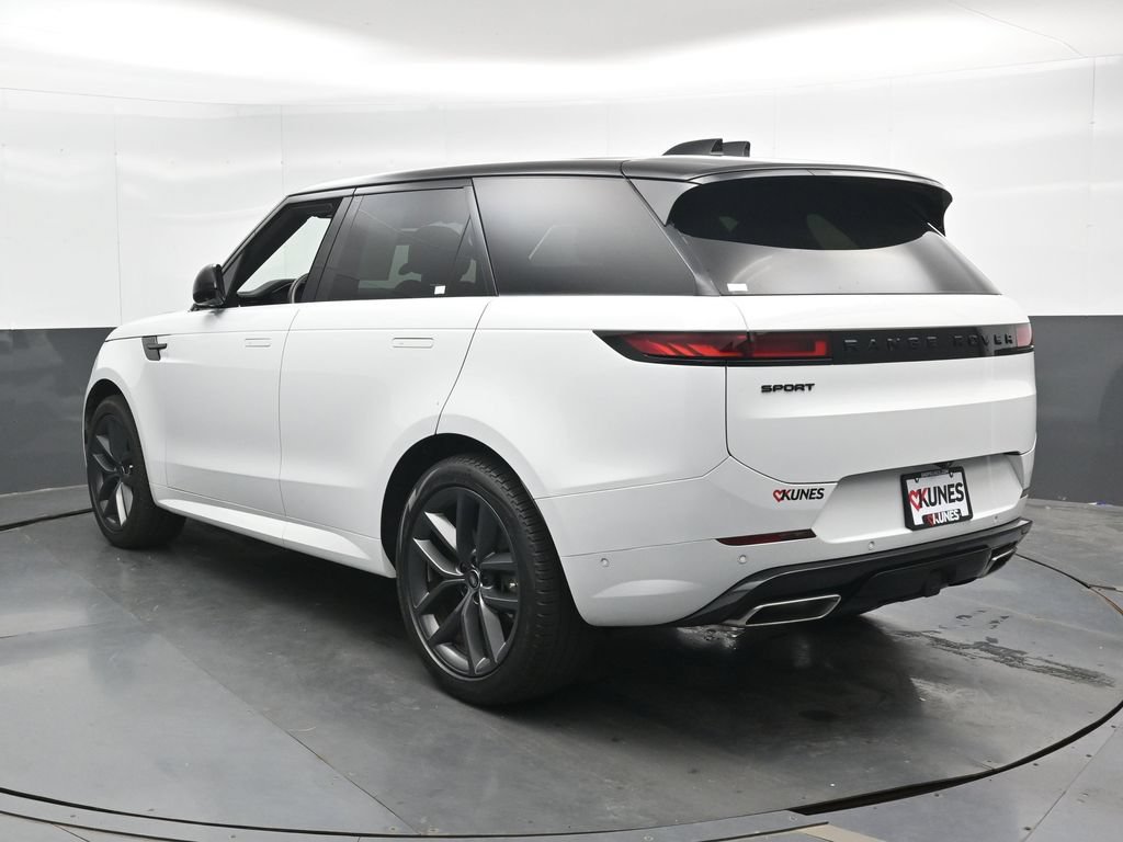 Used 2025 Land Rover Range Rover Sport Dynamic SE AWD/4WD image 11
