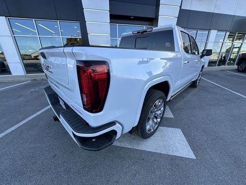 New 2026 GMC Sierra 1500 Denali w/ Denali Reserve Package image 5