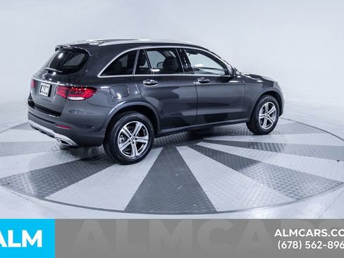 Used 2022 Mercedes-Benz GLC 300 w/ Premium Package Lite image 10