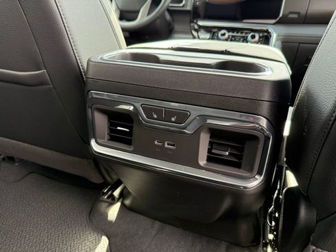 New 2026 GMC Sierra 1500 Denali w/ Technology Package image 18