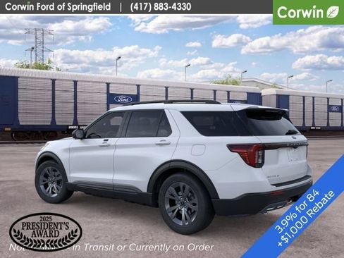 New 2026 Ford Explorer Active w/ Active Comfort Package AWD/4WD image 6