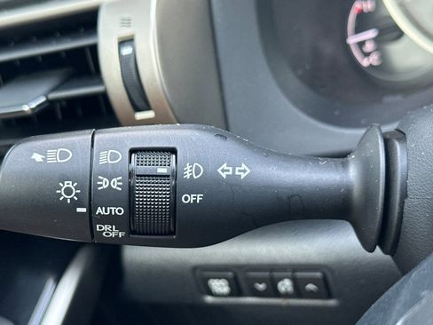 Used 2014 Lexus IS 250 image 31