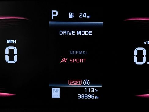 Certified 2023 Kia Soul GT-Line FWD image 11
