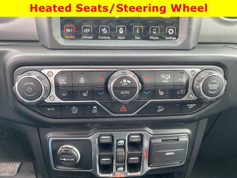 Used 2021 Jeep Wrangler Unlimited Sport AWD/4WD image 20