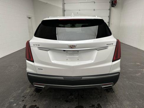 Used 2025 Cadillac XT5 Premium Luxury image 8