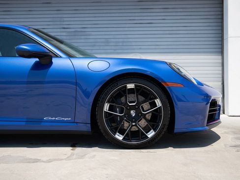 Certified 2026 Porsche 911 Carrera T RWD image 10