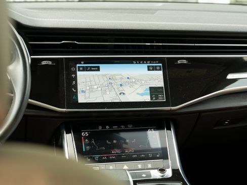 Certified 2023 Audi Q8 Premium Plus AWD/4WD image 13