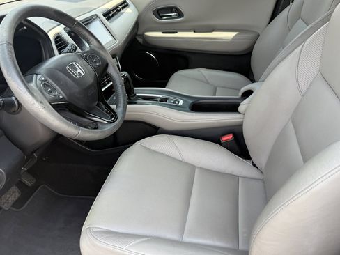 Used 2017 Honda HR-V EX-L image 11