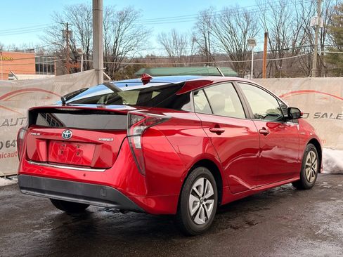 Used 2017 Toyota Prius Two w/ Prius Two Safety Plus Package image 11