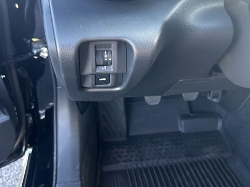 New 2025 Toyota GR86 image 13