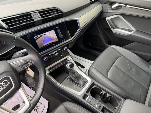 Used 2022 Audi Q3 2.0T Premium image 25