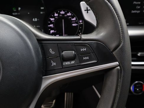 Used 2018 Alfa Romeo Stelvio Sport w/ Quick Order Package 22J Sport image 27