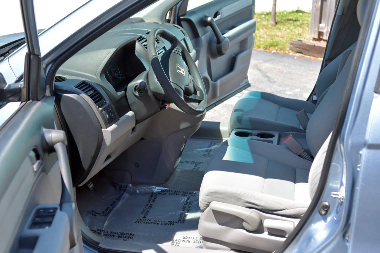 Used 2011 Honda CR-V LX image 19