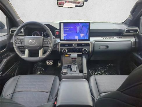 Certified 2025 Toyota Tacoma TRD Sport image 22