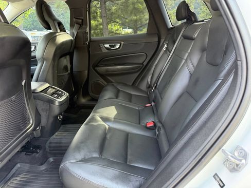Used 2018 Volvo XC60 T6 Inscription w/ Convenience Package AWD/4WD image 38