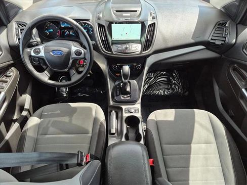 Used 2016 Ford Escape SE w/ Equipment Group 201A AWD/4WD image 19
