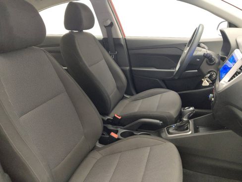 Used 2019 Hyundai Accent SE FWD image 21