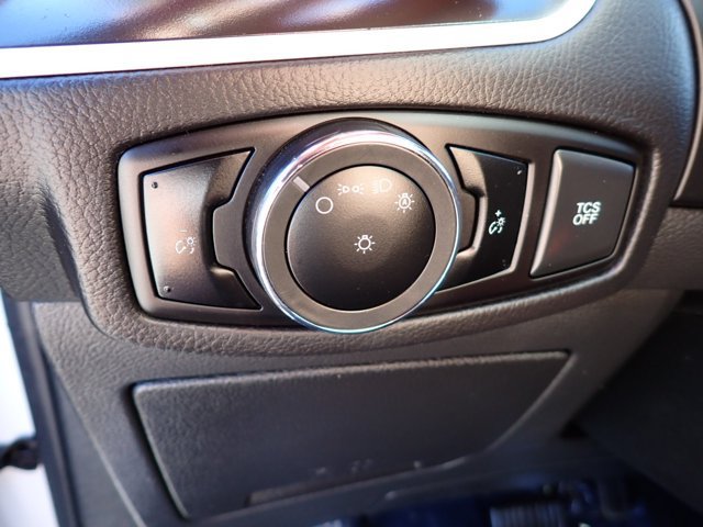 Used 2024 Ford Edge SEL AWD/4WD image 15