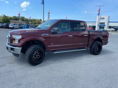 Used 2015 Ford F150 XLT w/ Equipment Group 302A Luxury AWD/4WD image 7
