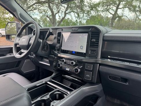 New 2026 Ford F250 Lariat AWD/4WD image 21