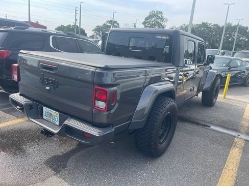 Used 2023 Jeep Gladiator Sport AWD/4WD image 2